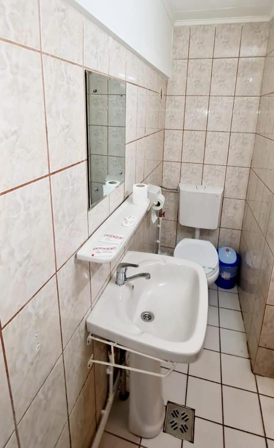 Hotel Victoria Yaş Dış mekan fotoğraf